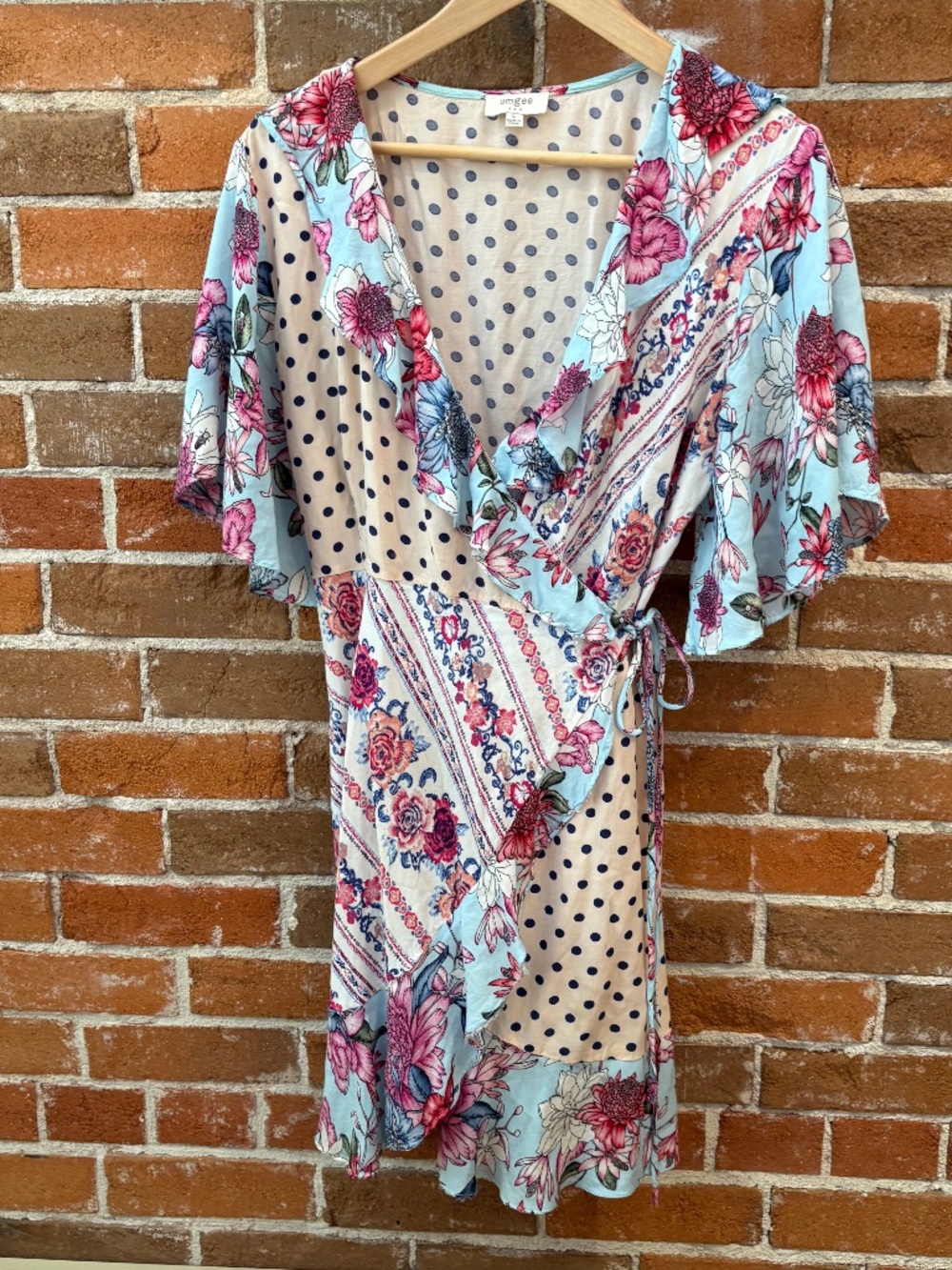 Umgee Floral + Polka Dot Ruffled Sleeve Wrap Dress MIDI Length Size L